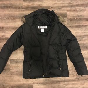 Columbia puff jacket with hood